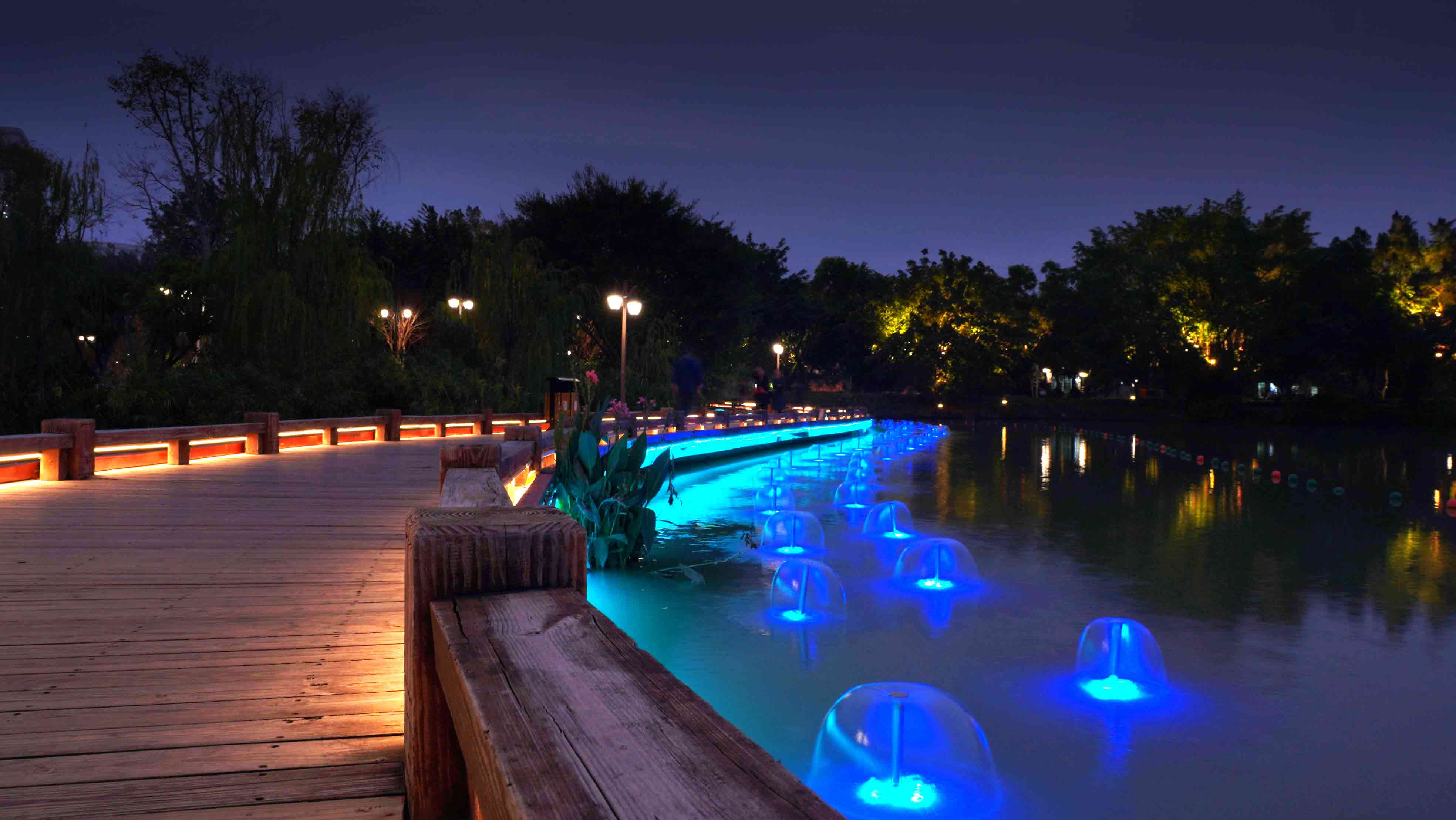 福州左海公園亮化和夜景燈光建設(shè)項(xiàng)目--2020神燈獎申報(bào)工程